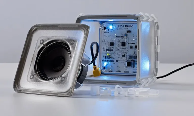 Bose build speacker cube