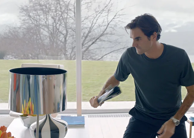 Nike : quand Federer affronte...une mouche !