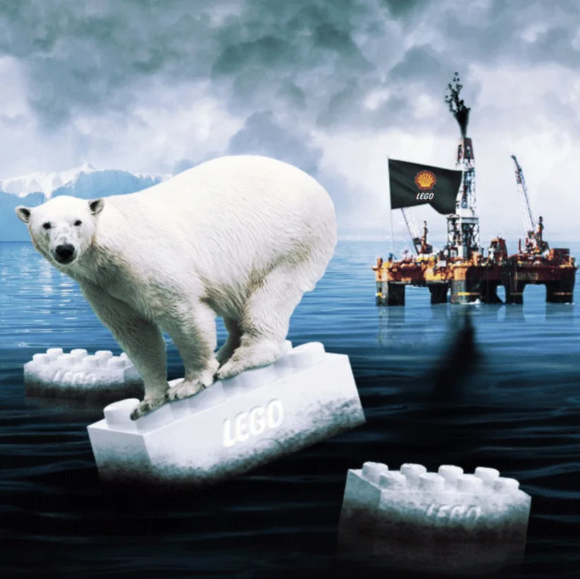 Nouvelle action Greenpeace contre Lego et Shell