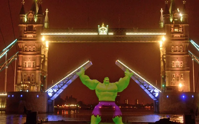 Marvel dans les rues de Londres
