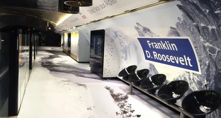 Evian s'invite dans le métro parisien !