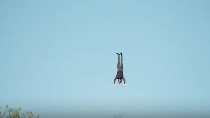 IKEA imagine un saut à l’élastique sans élastique...