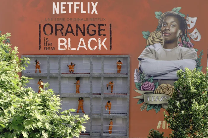 Netflix installe une prison au cœur de Paris...