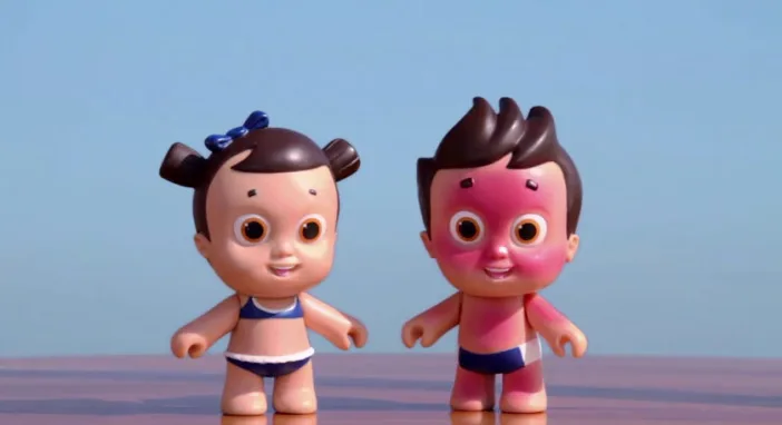 Une poupée Nivea qui sensibilise les enfants aux coups de soleil