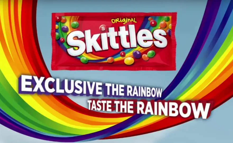 SKITTLES réalise une publicité exclusive pour un téléspectateur unique