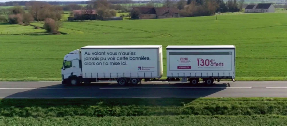 Boursorama Banque s'affiche...sur des camions !
