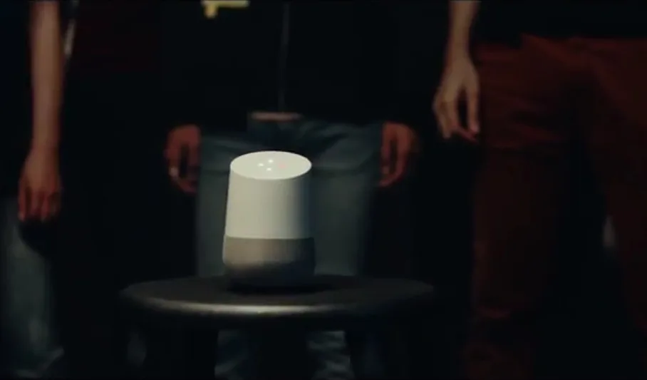 Les vendeurs Fnac Darty défient Google dans un spot digital qui s’inspire de la rue !