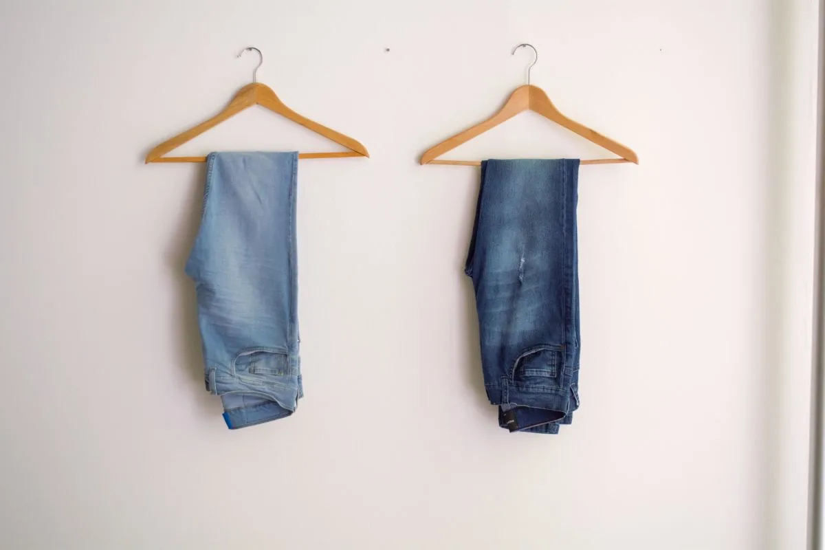 Le pantalon, l’allié quotidien des femmes françaises.